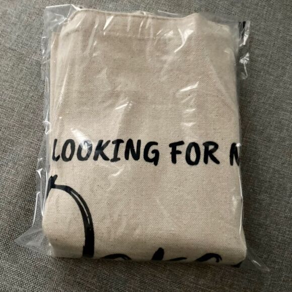 Pride and Prejudice Looking for Darcy Tote - Picture 2 of 3